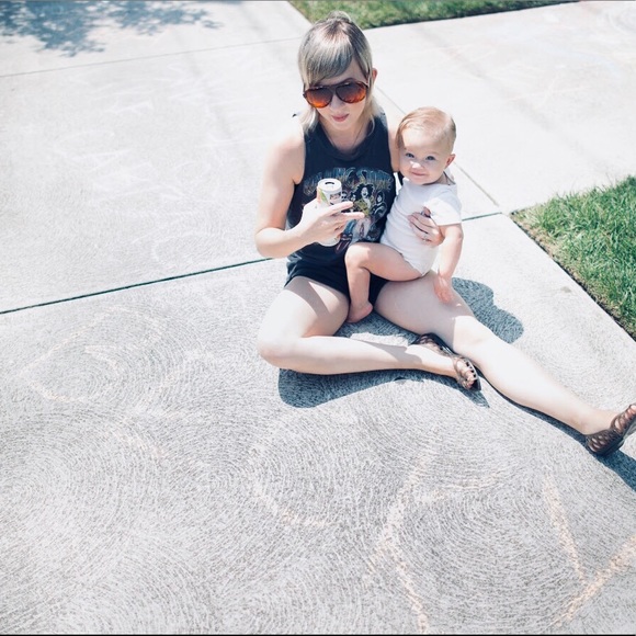 Meet your Posher, Becky Ann - Picture 2 of 4